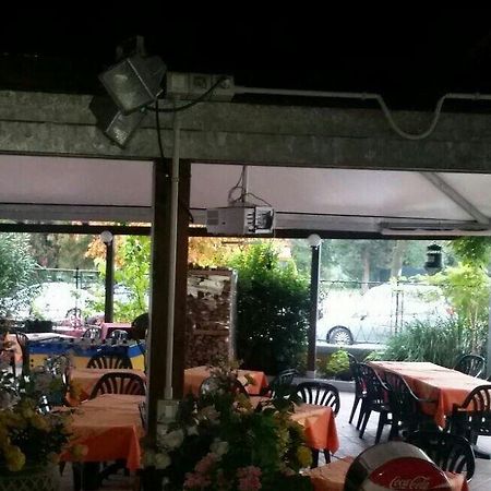 Albergo Isonzo Gorizia Kültér fotó